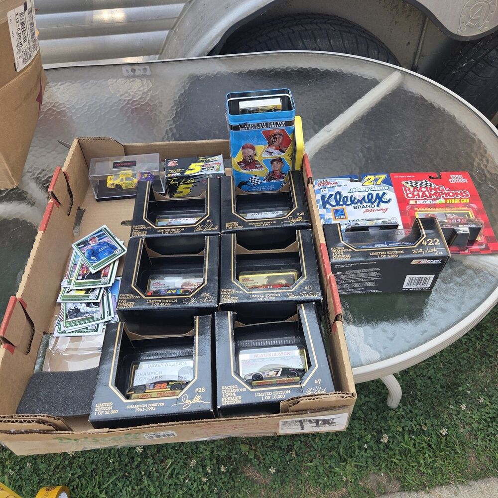 VTG NASCAR Diecast Cars Lot Racing Champions Action Trading Cards Tin